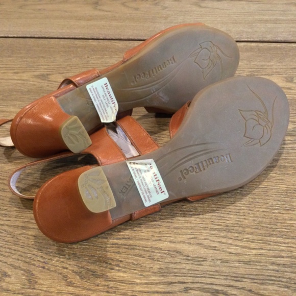 BeautiFeel Women's Rachel Sandal - Picture 6 of 11